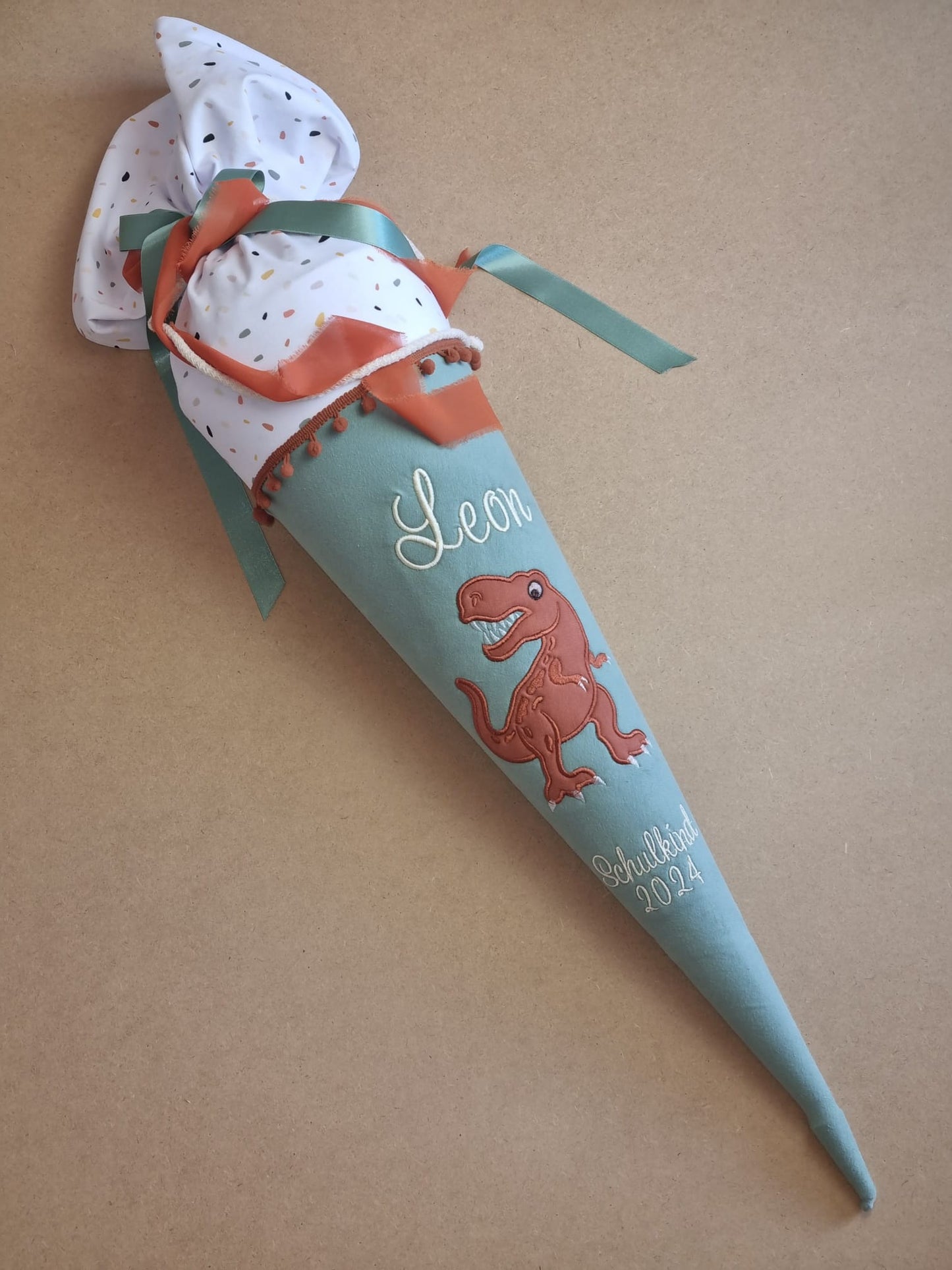 Schultüte Dino
